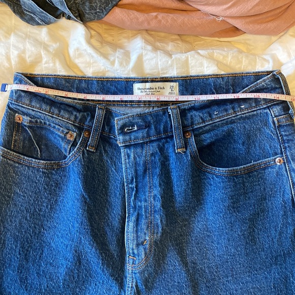 Abercrombie 90’s relaxed high rise 29S (size 8) - Picture 6 of 7